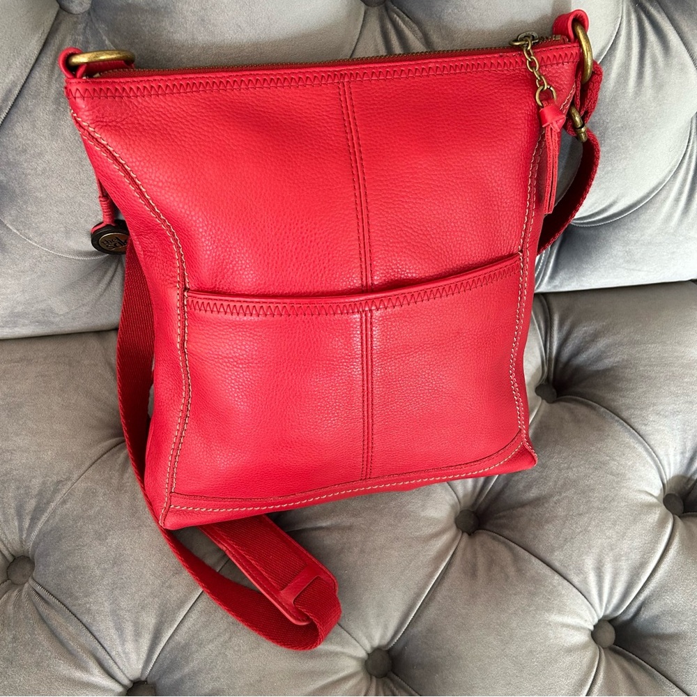 The Sak NEW!!!! Red Crossbody Bag NWOT!!! - Picture 3 of 7